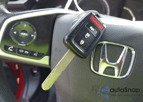 2017 Honda Civic Lx z USA, uszkodzony, nr VIN 2HGFC4B56HH310826